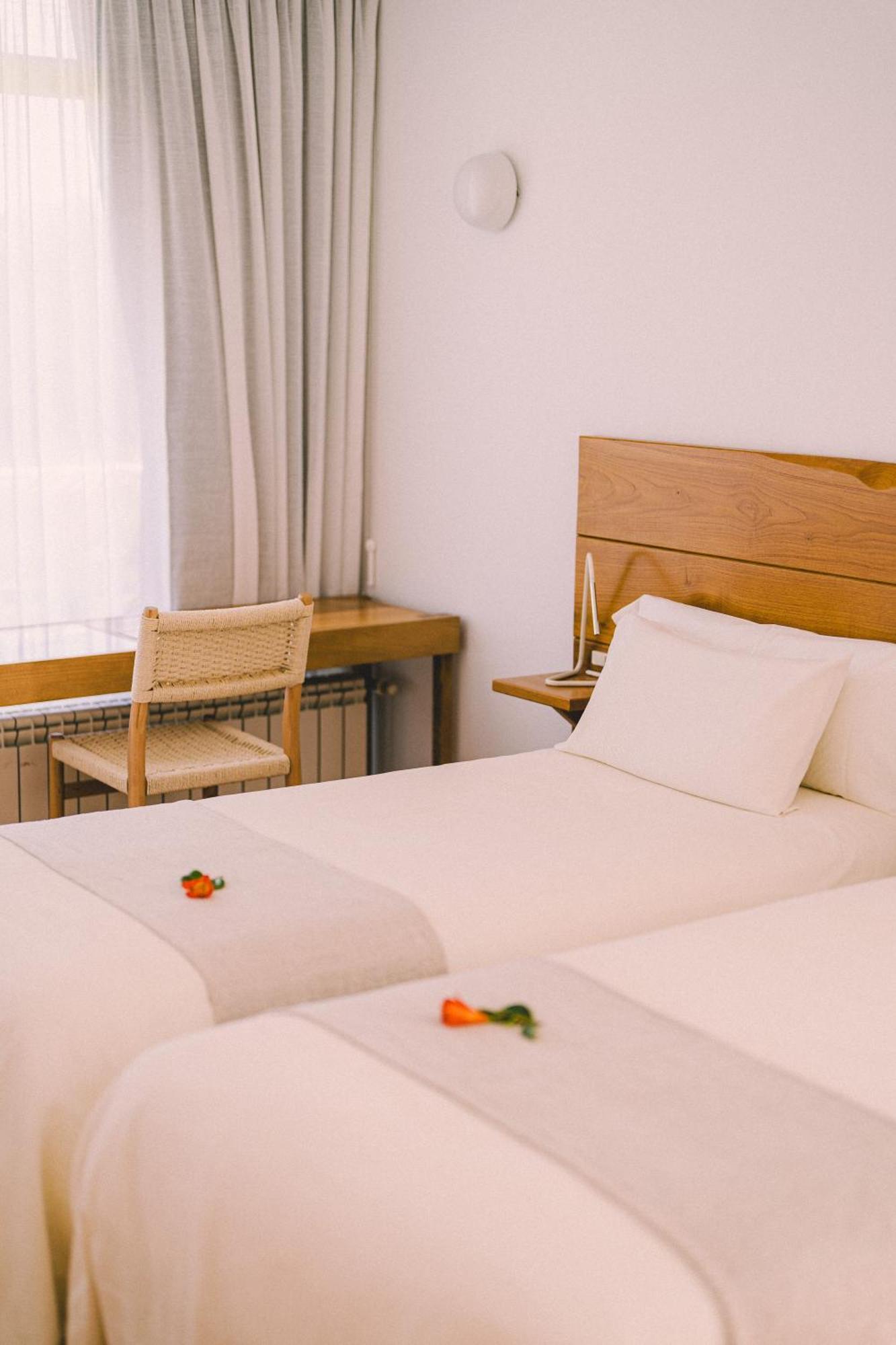 Hotel A Miranda Феас Экстерьер фото
